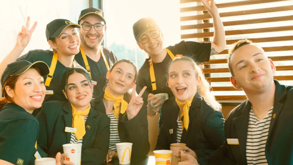 Aplica ahora a las oportunidades laborales de McDonald's: no necesitas experiencia